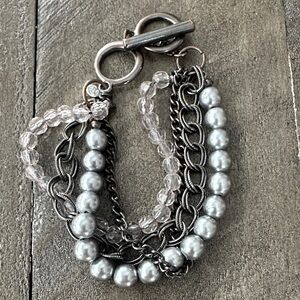 Premier Designs Silver and Clear Beaded Bracelet